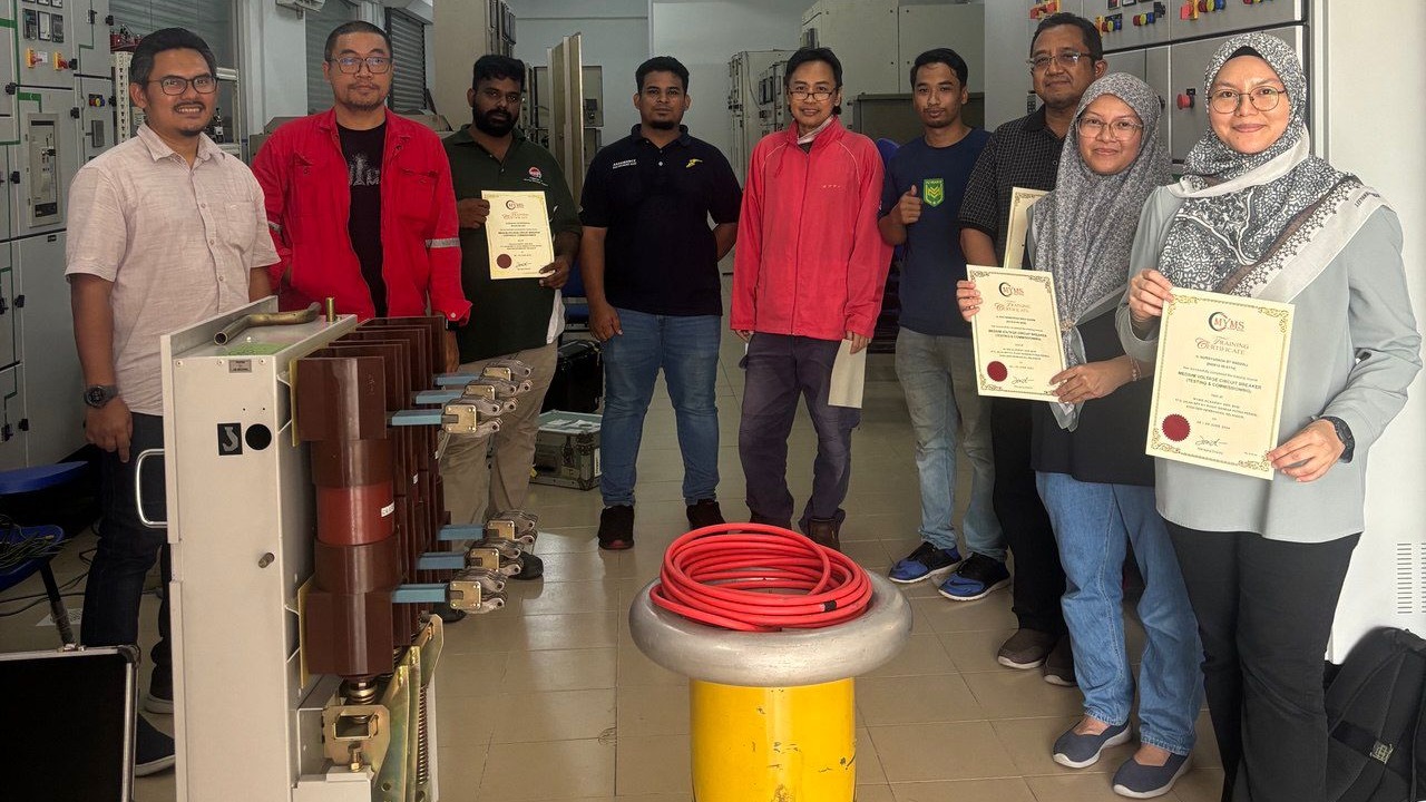 Practical Testing Medium Voltage Switchgear